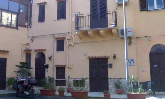 Appartamento in Cortile Trapani, Palermo