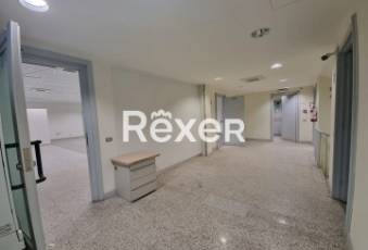 Rexer-ROBECCHETTO-CON-INDUNO-Ex-filiale-bancaria-ai-piani-terra-e-interrato-Altro