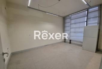 Rexer-ROBECCHETTO-CON-INDUNO-Ex-filiale-bancaria-ai-piani-terra-e-interrato-Altro