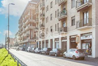 Rexer-Milano-Trilocale-con-box-luminoso-e-con-spazi-facili-da-personalizzare-Altro