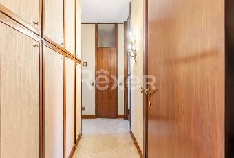 Rexer-Milano-Trilocale-con-box-luminoso-e-con-spazi-facili-da-personalizzare-Altro