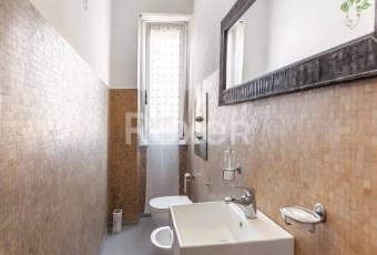 Rexer-Milano-Appartamento-di-due-locali-piano-alto-MM-TURRO-Altro