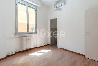 Rexer-Milano-Trilocale-doppi-servizi-ristrutturato-a-nuovo-Altro